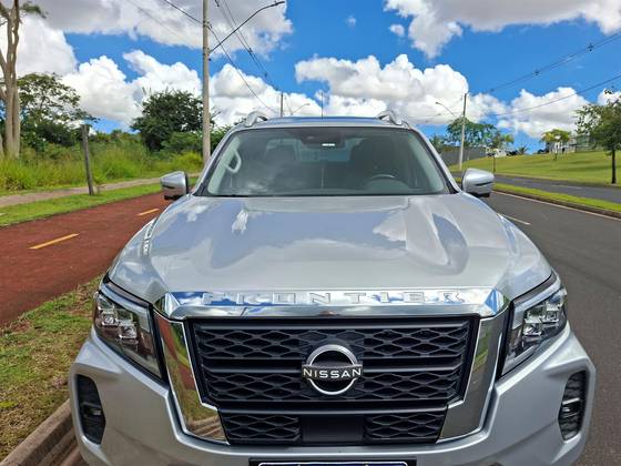 NISSAN FRONTIER 2.3 16V TURBO DIESEL PLATINUM CD 4X4 AUTOMÁTICO NISSAN FRONTIER 2.3 16V TURBO DIESEL PLATINUM CD 4X4 AUTOMÁTICO